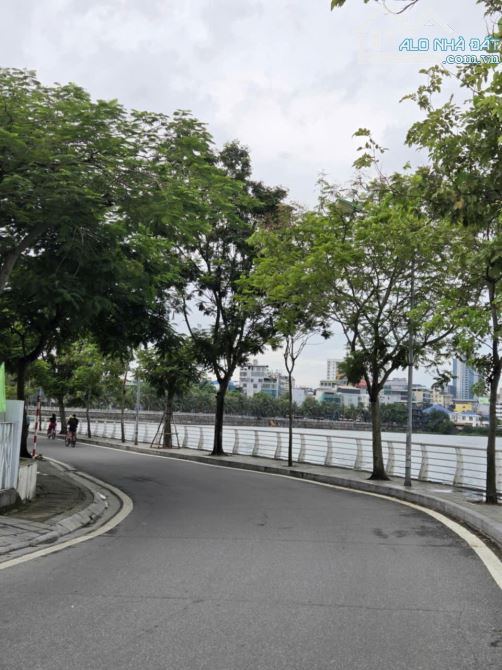 Bán nhà Vệ Hồ, gần Xuân La-Lạc Long Quân-Tây Hồ, Lô góc 70m2, Vị trí siêu đẹp,  Giá 19,5 t - 2