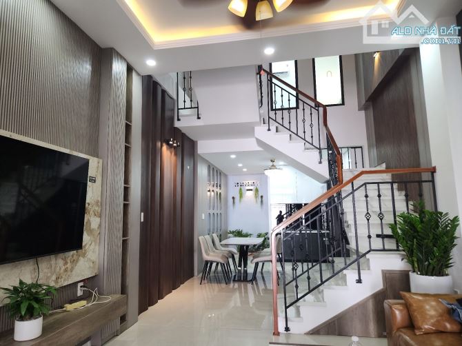 👉CÓ THỂ TIN ĐC KO SIÊU PHẨM NHÀ 3 TẦNG ĐƯỜNG 7,5 MÀ RẺ HƠN ĐƯỜNG 5,5 - 2