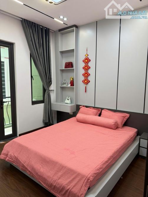 XUÂN THUỶ CẦU GIẤY 45m 4T MT4m 10.5 TỶ TRUNG TÂM BA GÁC TẬN CỬA NHÀ ĐẸP DÂN XÂY - 2