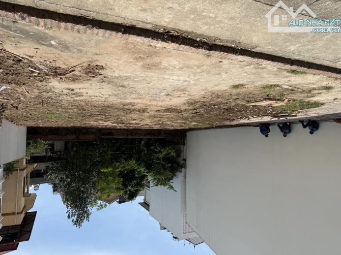 ĐẤT NGỌC THUỴ 218M2, MT RỘNG, GẦN TRƯỜNG QUỐC TẾ VIỆT PHÁP, KHAI SƠN CITY, Ô TÔ TRÁNH NHAU - 2