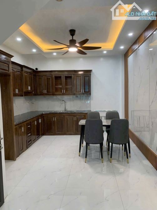 👉Bán nhà xinh 3 tầng mới xây đầy đủ công năng tại ngõ phố Phường Quang Trung - 2