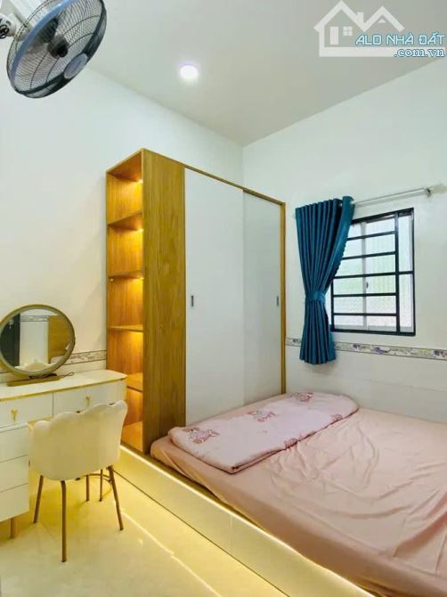 BÁN NHÀ DƯƠNG THỊ MƯỜI,2 TẦNG, 50M2, GIÁ 4,2 TỶ - 2