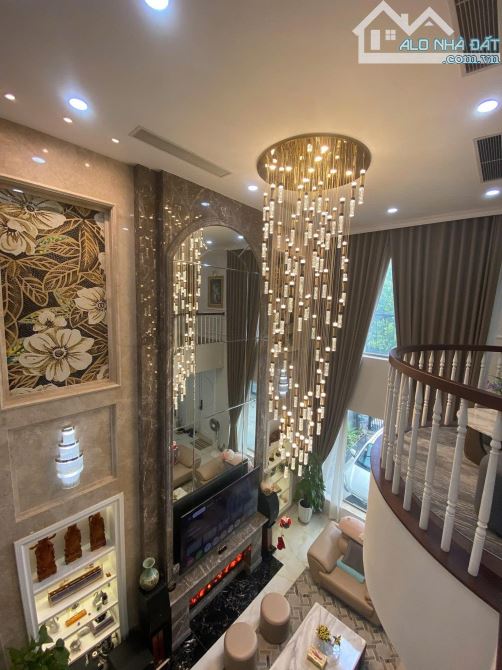🥇Bán biệt thự, phân lô trong dự án đường Hà Bồng (200 m2, HX Cẩm Lệ - Đà Nẵng, 27.5 tỷ tl - 2