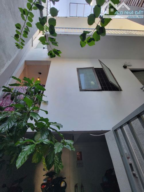 Đất, tặng Nhà C4 85m2 gần cv biển Hà khê Tp Đà Nẵng - 2