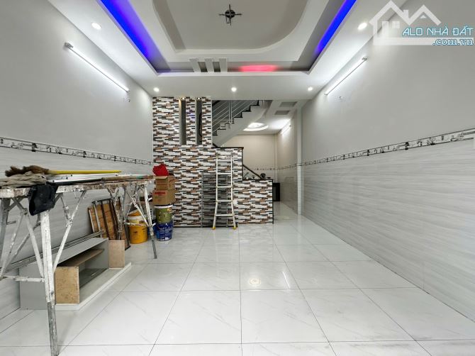 1/ đường số khu Lê Văn Quới, 4x9, 2 tầng , hẻm xe hơi, nhà đẹp ở ngay - 2