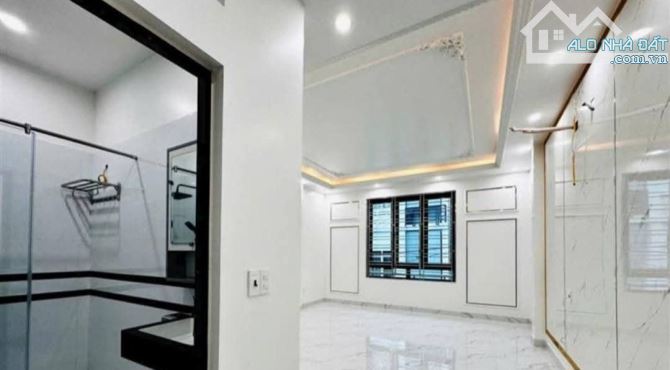 Bán nhà Trần Nguyên Hãn, An Dương, Lê Chân, Hải Phòng. 3 tầng, 64m2, 4,15 tỷ. Ngang 4,7m n - 2