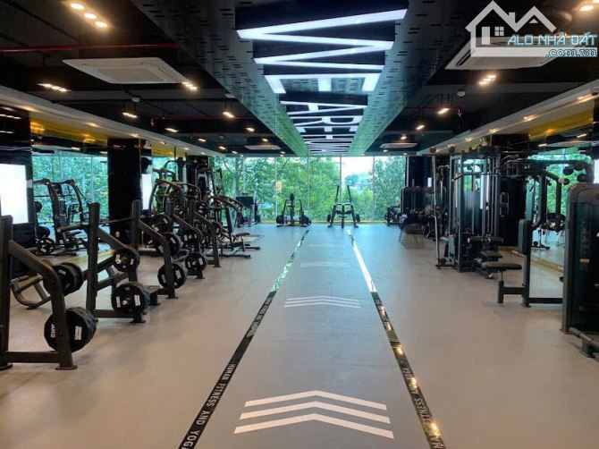 BÁN TOÀN NHÀ LÊ HỒNG PHONG QUẬN 5 DT; 10X22 HẦM 8 TẦNG HĐT; 350 TRIỆU GIÁ; 182 TỶ - 2
