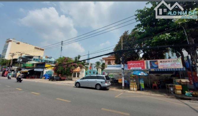 Chính chủ bán nhà MT số 92-94-96-98 Ung Văn Khiêm, Q.BT (50x48m. CN:2074m2) Giá 680 Tỷ TL - 2