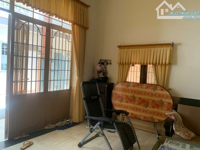 Chính chủ cần bán nhanh căn nhà 2 tầng đường đống đa. Hải Châu - 2