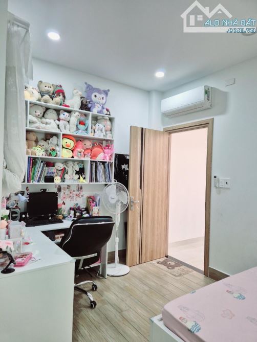 NHÀ MỚI ĐẸP, ĐƯỜNG 8M NGUYỄN VĂN KHỐI, 3 TẦNG 4PN, OTO NGỦ TRONG NHÀ, Giá 12.x Tỷ - 2