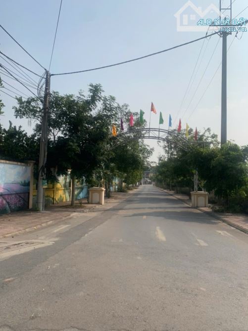 103M MẶT NGÕ - GẦN Ô TÔ - Ở XƯỚNG- ĐẦU TƯ GIỮ TIỀN O - CHỈ 3 TỶ - 2