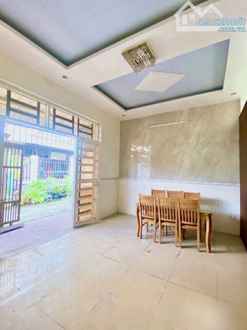 NGUYỄN DUY TRINH, Q9 - 71M2 *2 TẦNG - 3PN - HXH NGAY UBND PHƯỜNG LONG TRƯỜNG - CHỈ 4,35TY - 2