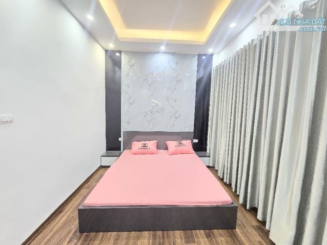 🔥CỰC HIẾM – NHÀ ĐẸP QUANG TRUNG, SÁT VÀNH ĐAI 4 – FULL NỘI THẤT – 57M², 5 TẦNG, GIÁ CHỈ - 2