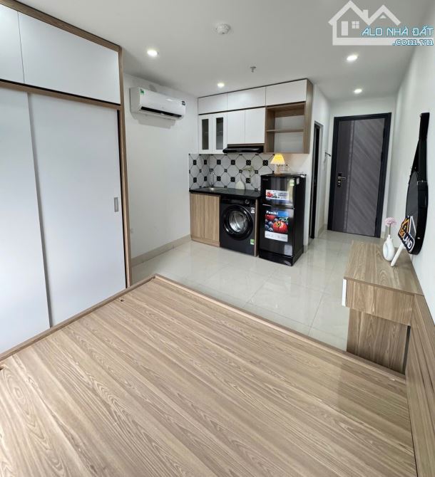 (Tin thật 100%) Bán tòa CHDV 2 mặt thoáng 69m2 x 22P Khương Thượng - Cách phố 20m - DT - 2