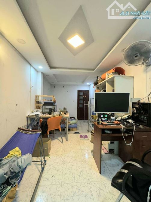 BÁN NHÀ - BTCT - DTSD 143M2 - KHU VIP ĐƯỜNG HẬU GIANG, QUẬN 6 - HOÀN CÔNG ĐẦY ĐỦ - NHỈNH - 2
