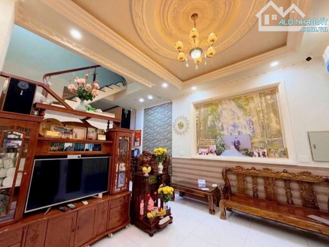 NHà LÝ PHỤC MAN Q.7 - MT Đ.XE TẢI💥4TẦNG - 65M2. HCONG ĐẦY ĐỦ - CHỈ 11.5Ty - 2