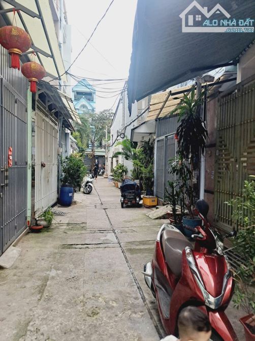 Bán nhà hẻm 171/15 Gò Xoài, 48m2, nhà 3 tầng BTCT, giá chỉ 4,69 tỷ - 2