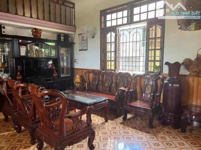 NHÀ RỘNG VÀ ĐẤT LÀM VƯỜN, 9,9x40M, THỔ CƯ 250M2 HẺM TRẦN KIÊN, GẦN CHỢ ĐẦU MỐI - 2