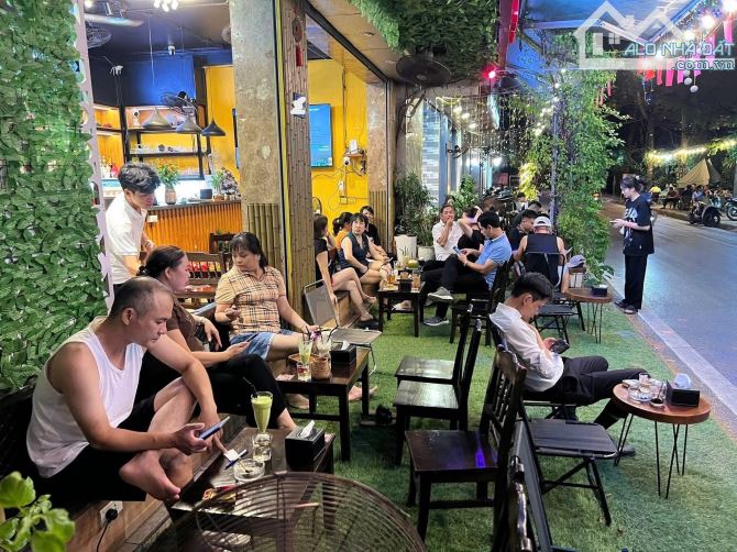 🌻 Bán nhà tặng quán Cafe -- Quá hờii. 330m2, 1ty450tr sổ hồng riêng - 2