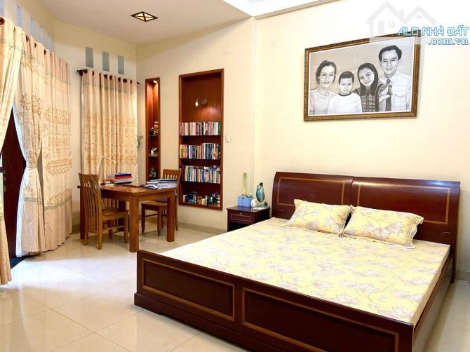 Bán Tòa Căn Hộ Dịch Vụ Phan Đình Phùng – Thu Nhập 120tr/Tháng, Giá 30 Tỷ - 2
