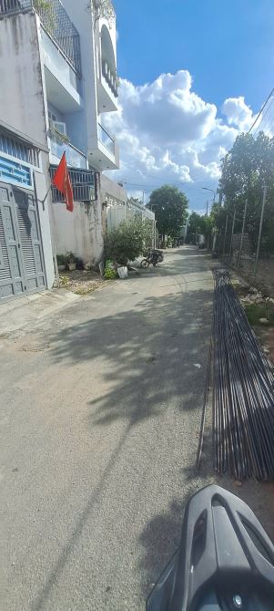 Cần bán đất mặt tiền HXH 6m, đường Thạnh Xuân 24, Quận 12 giá 4ty250 TL: - 2