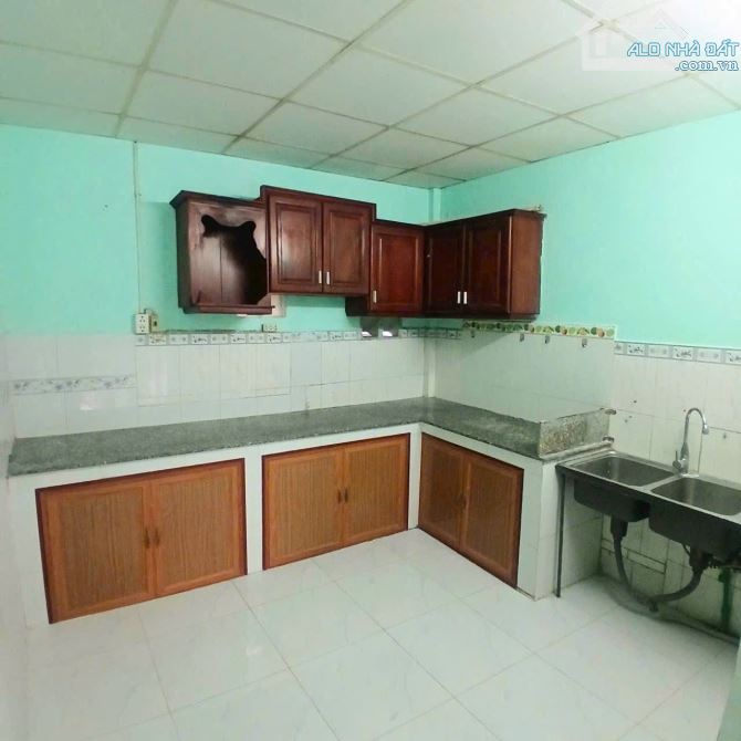 BÁN GẤP NHÀ CẤP 4 CÓ GÁC LỬNG – GIÁ CHỈ 870 TRIỆU - 2