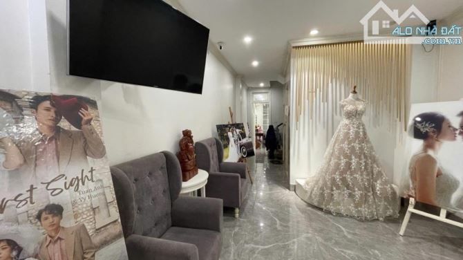 Bán nhà phân lô ô tô tránh dừng đỗ Thái Thịnh, 75m2 7T thang máy 33 tỷ. - 2