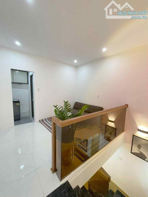 Nhà 3 mặt thoáng đường Núi Thành, Hải Châu chỉ 5.x tỷ - 2