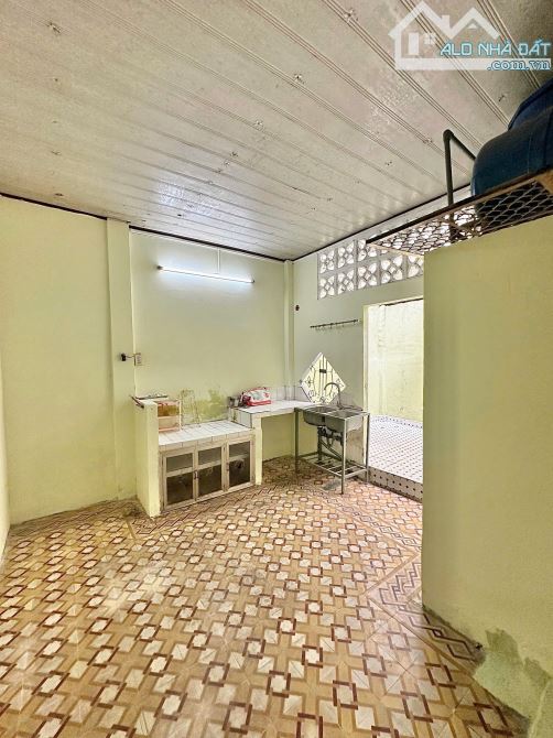hẻm xe hơi đường Nguyễn Đình Chiểu, Quận 3, 5,7x12m, cấp 4, 10,5 tỷ thương lượng - 2