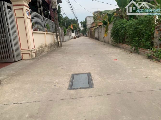 2tỷ hơn tí xíu .Bạn có ngay lô đất đẹp 52.4m full -Bắc Thượng -Quang Tiến - 2