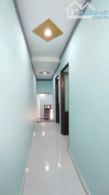 Kẹt Tiền Cần Bán Gấp Nhà Đúc Giả Sẹc Ngắn Lê Thị Hà, Hóc Môn, 730 Triệu - 2
