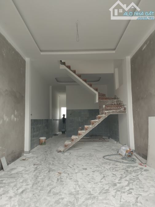 Bán nhà trệt lầu ngay trục 16 Thạnh Phú: sổ riêng,thổ cư giá 2.4 tỷ - 2