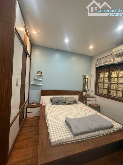 Cần bán nhà Định Công 32m2, 5 tầng, sổ đỏ chính chủ, 5.9 tỷ - 2