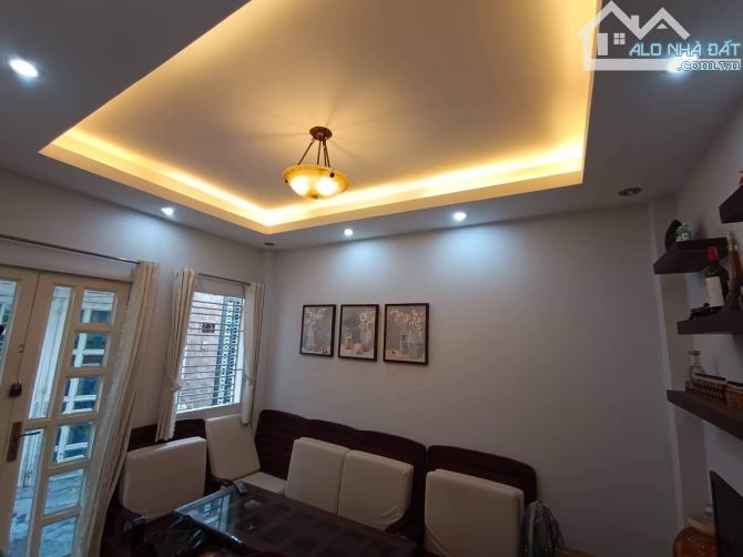 Bán nhà mặt tiền khu vip tân sơn nhì 4x20 giá 8,4 tỷ - 2
