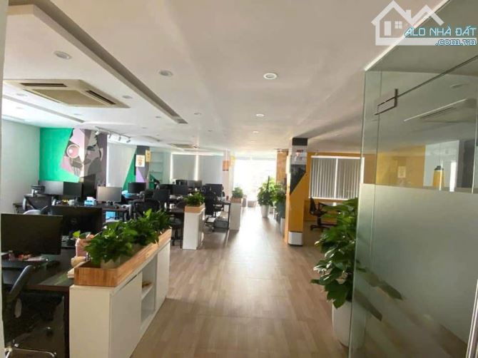Bán tòa nhà phố Dịch Vọng Hậu, gần Quận Ủy Cầu Giấy DT100m2 6 tầng, có hầm, vỉa hè KD, - 2