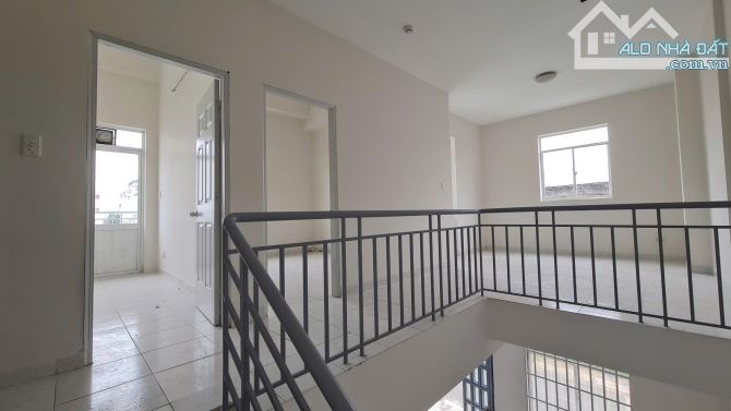 Shophouse- Chung Cư Lê Thành Lock A3 -130m2- 4tỷ SHR - 2