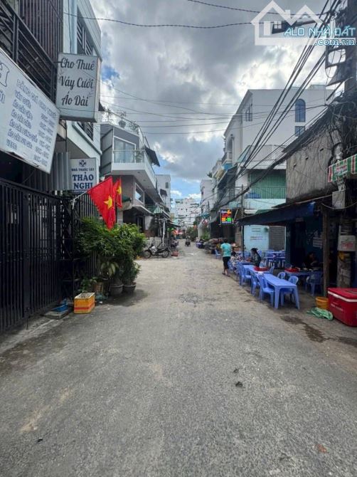6.8 TỶ - DƯƠNG BÁ TRẠC - NGANG 4M1 - HẺM XE TẢI THÔNG. - 2