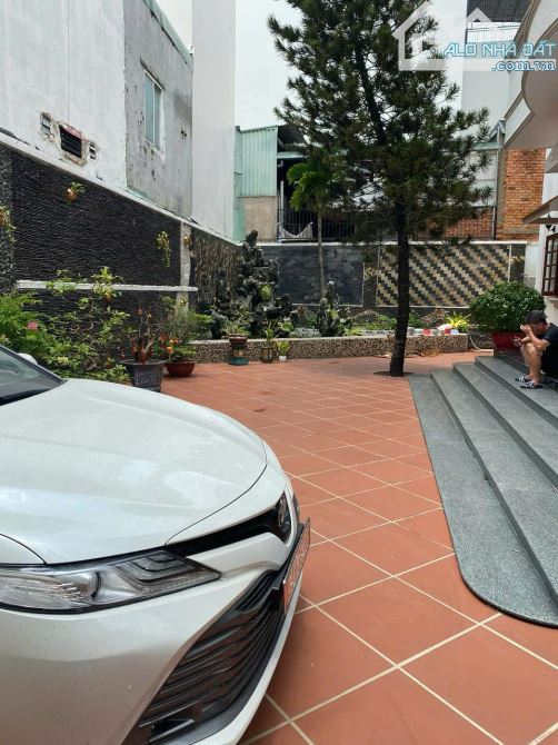 🔥 BIỆT THỰ MẶT TIỀN CỐNG LỞ TRƯỜNG CHINH - TÂN BÌNH – 492M²  3 TẦNG – NỞ HẬU ĐẸP – GIÁ 39 - 2