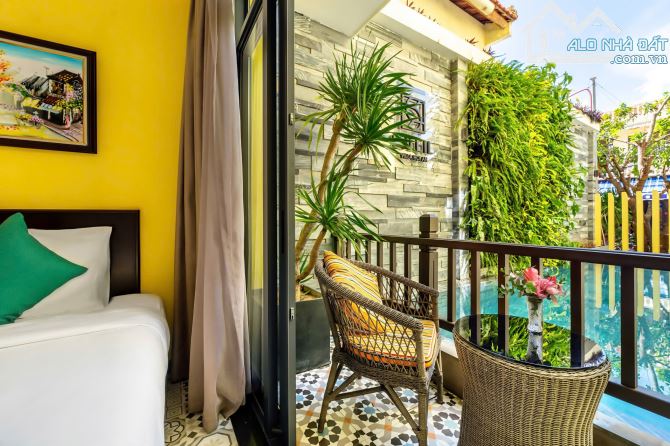 Chào bán khách sạn - Villa trung tâm phố cổ Hội An - TP Đà Nẵng mới - DT gần 200m2 - 2