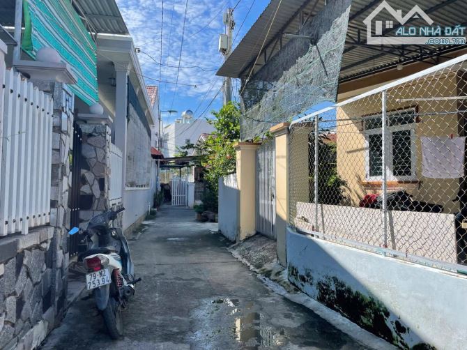 Đất Võ Cạnh Vĩnh Trung gần sân bóng dt 232m2 có thổ cư giá 2ty5 - 2