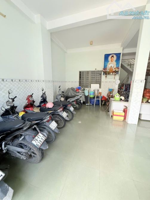 Giảm 500tr Gấp Bán CHDV Nguyễn Hữu Tiến Tân Phú 120m2 ngang 8m cực đẹp 5 Tầng Nhỉnh 12 tỷ - 2