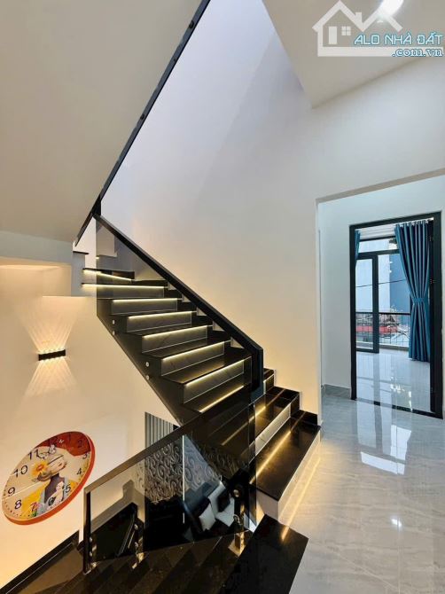 Bán nhà hẻm xe hơi 5m 1 sẹc sát mặt tiền đường Phan Huy Ích, P.12, 4,2 x 11,5 giá 5.85 tỷ - 2