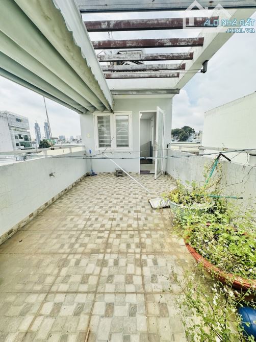 ✨ NHÀ MỚI – HẺM 10M – QUẬN 10 ✨  📍 Ba Tháng Hai, P.12, Quận 10 – DT CN 31m² -thực tế 42m² - 2