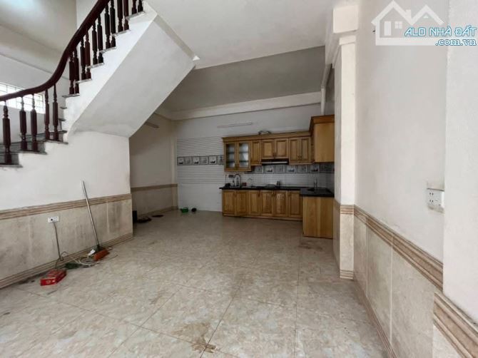 🏡🏡NHÀ ĐẸP! 3 TẦNG - NAM HỒNG - ĐÔNG ANH - VỊ TRÍ ĐẮC ĐỊA - TIỆN ÍCH NGẬP TRÀN ❤️❤️ 📍Nam - 2