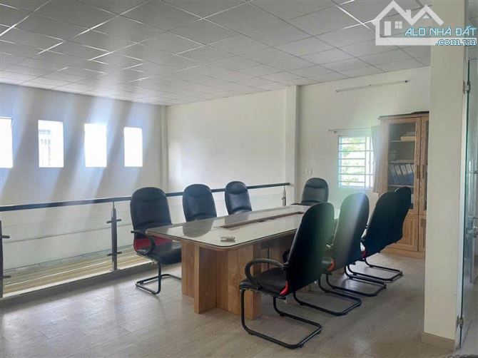 Hóc Môn(TH- HM) bán biệt thự vườn 209m2 ngang 12m đường Tân Hiệp 8-1 giá 9,5tỷ. - 2