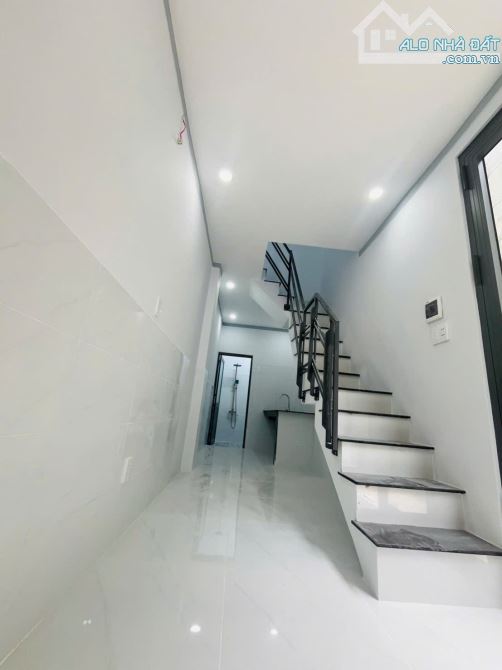 Chủ gửi bán nhà diện tích 18m giá 699triêu khu vực giáp hồ chí minh - 2