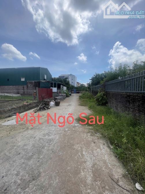 2 MẶT NGÕ - Ô TÔ ĐỖ CỔNG - SỔ HOA HẬU - 67M, 5.9 Tỷ - 2