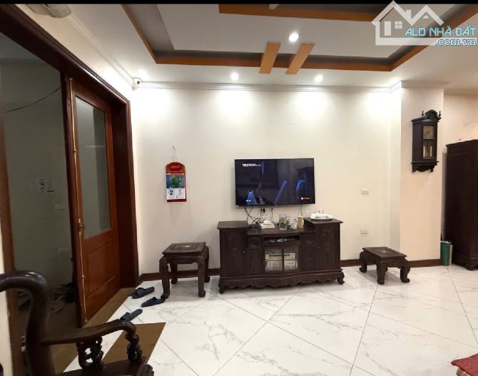 Mặt phố Minh Khai, KD ngày đêm, 70m2, Mt 3,2m, 15 tỷ - 2