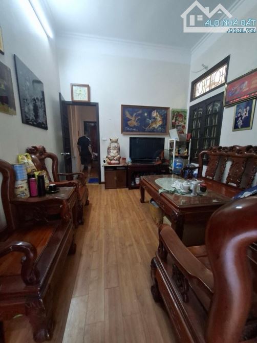 Bán nhà Lê Trọng Tấn, 48m2, lô góc, ô tô tránh. Nhà 5 tầng ở ngay - 2