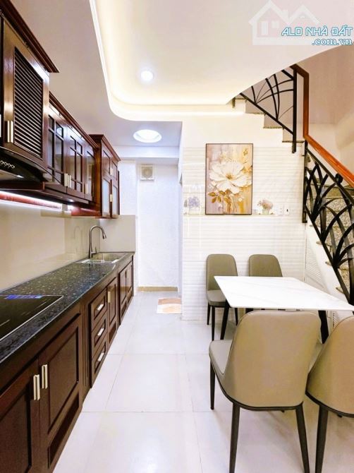 NHỈNH 5 TỶ CÓ SIÊU PHẨM FULL NỘI THẤT - NGUYỄN VĂN TRỖI, HUỲNH VĂN BÁNH, LÊ VĂN SỸ - PN. - 2
